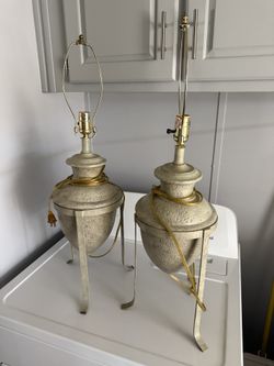 2 Lamps No Shades