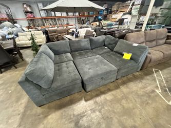 Costco thomasville Tisdale 6-piece modular sectional couch in dark grey
