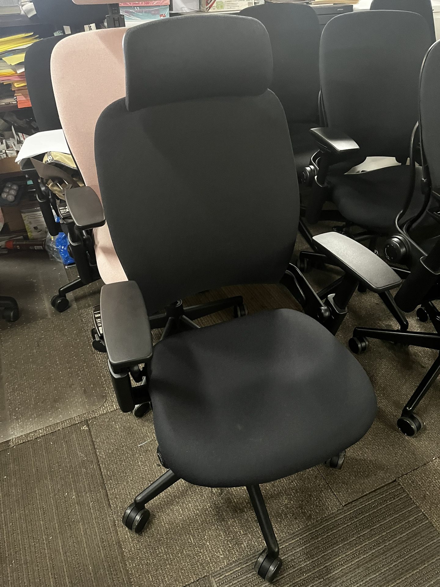 Steelcase V2 Leap Office Chair With Headrest