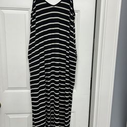 Black And White Maxi Dress 