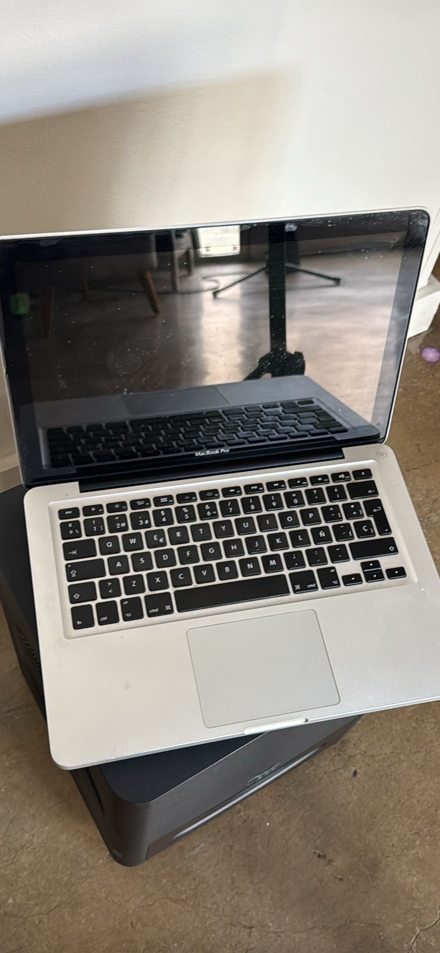MacBook Pro (2013) – Vintage Apple Laptop