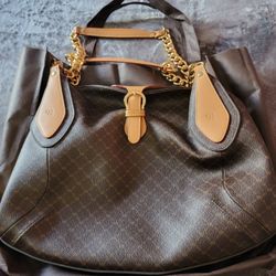 Rioni Purse Never Used