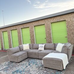 Gray Modular -Six Piece 