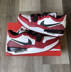 Jordan legacy 312 Chicago low size 9.5