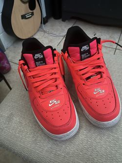 Air Force 1 LV8 3 size 9.5