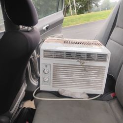 GE Window A/C unit