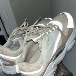 B22 Cream Dior Shoes