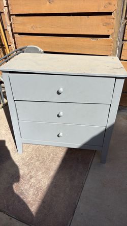 Free Dresser