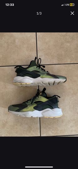 Nike huarache shoes