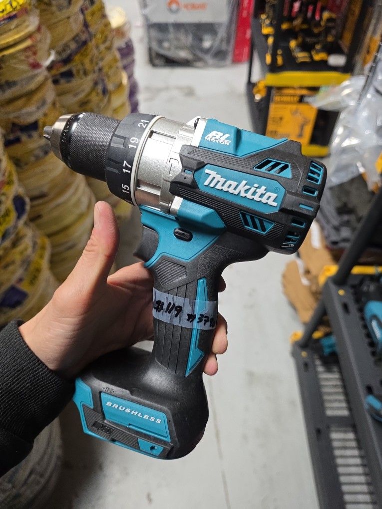 Makita 18v Hammer Drill Driver