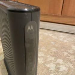 Motorola MG7700 Modem Router