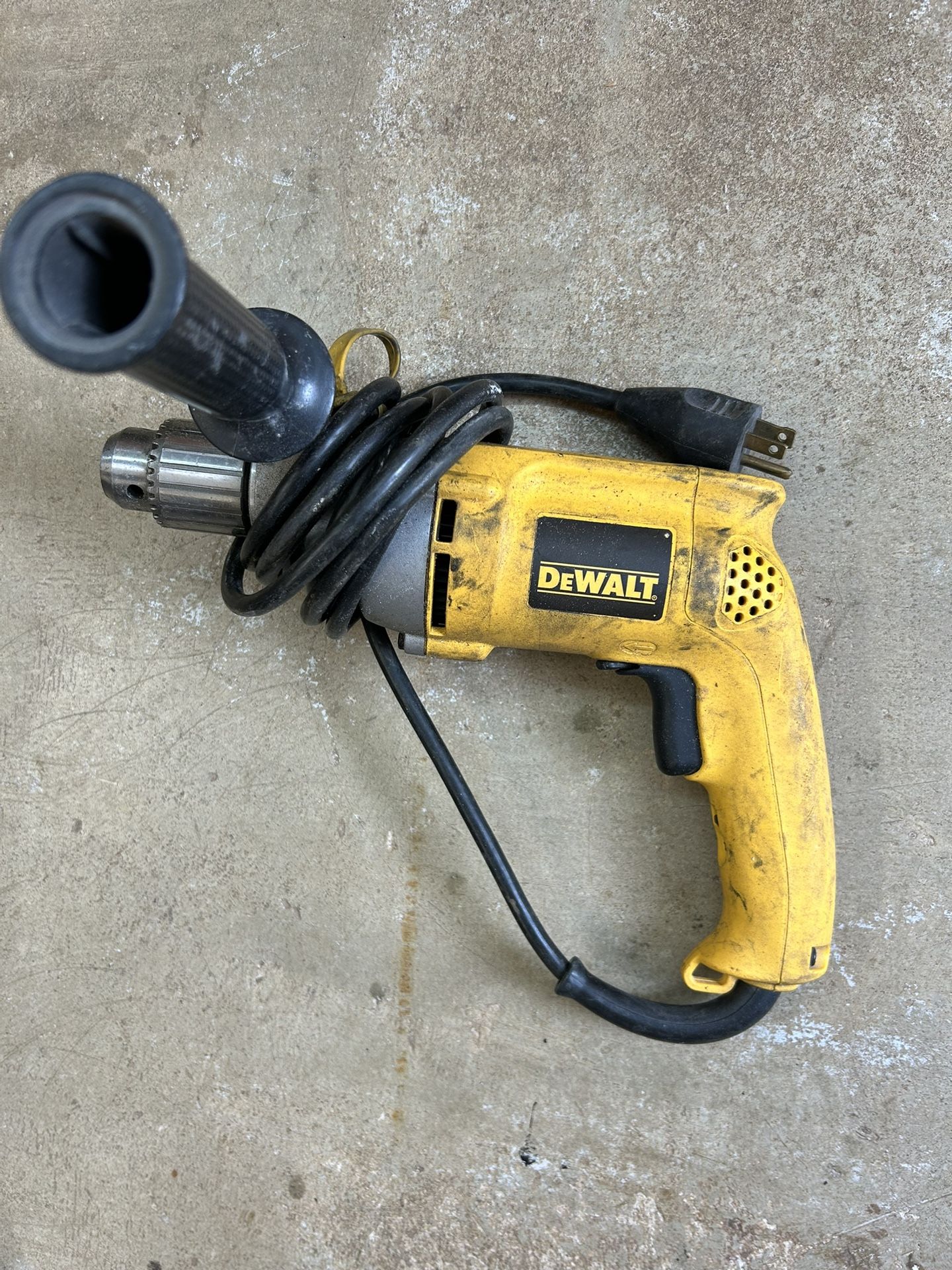 DeWalt 1/2" VSR Drill DW235G, Type 1