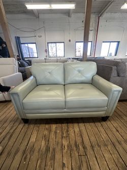 Atmore Top Grain Leather Loveseat!