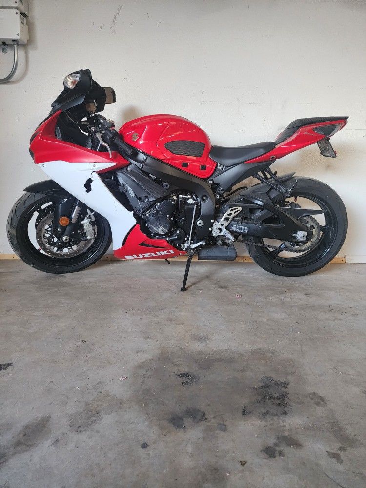 2013 Suzuki Gsxr