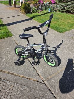 Kids Bike Huffy Rock it 12.5 ", Foot Break, 1-3 Years, Very Good Condition