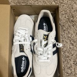 Adidas Samba shoes