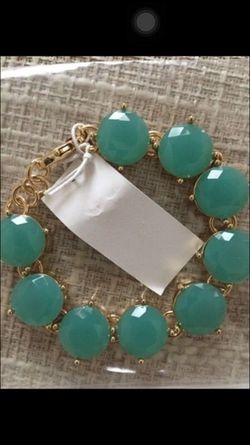 Stunning turquoise color bracelet