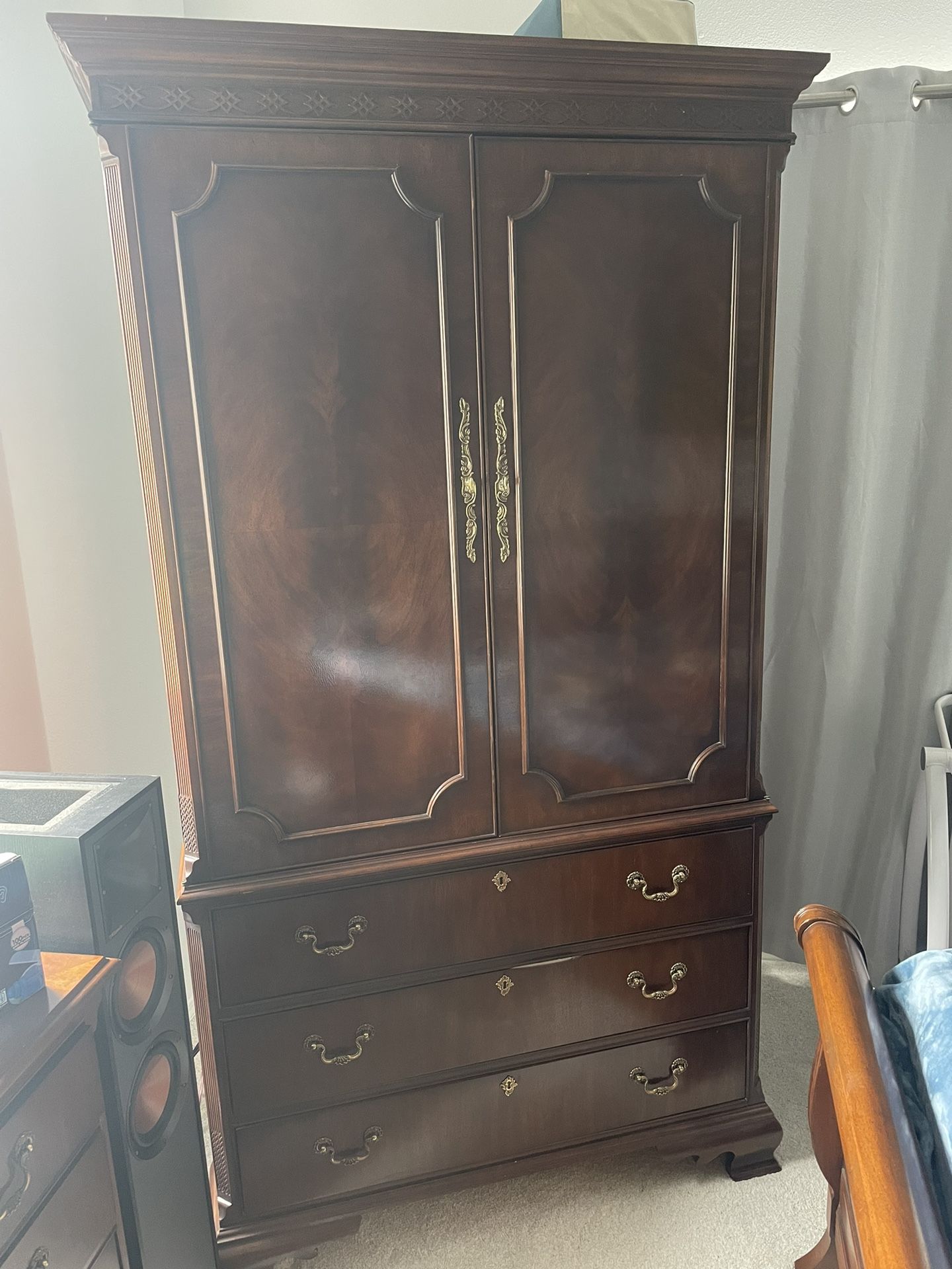 Drexel Wardrobe