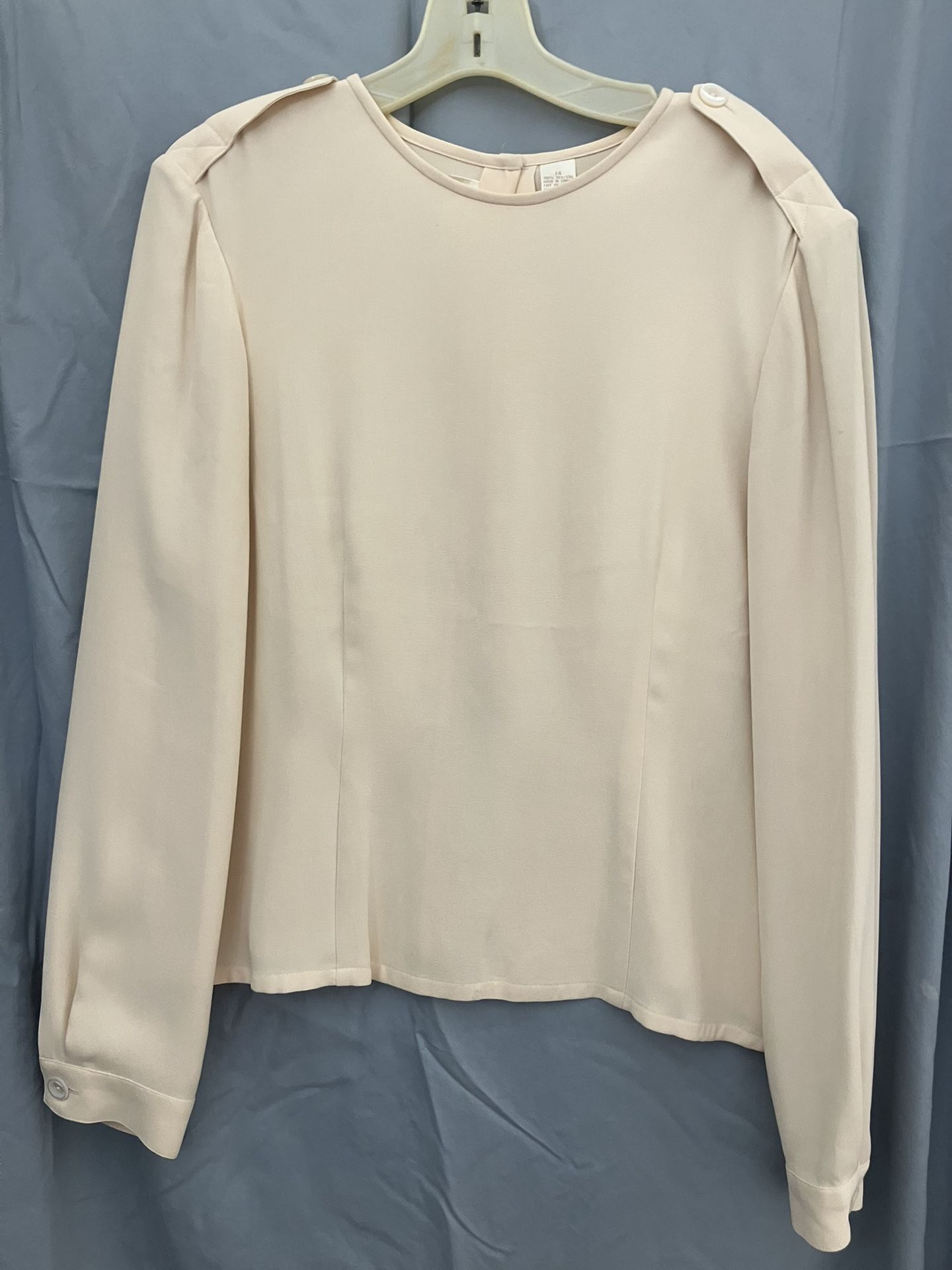 Women’s Blouses
