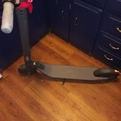 Ninebot E-Scooter 