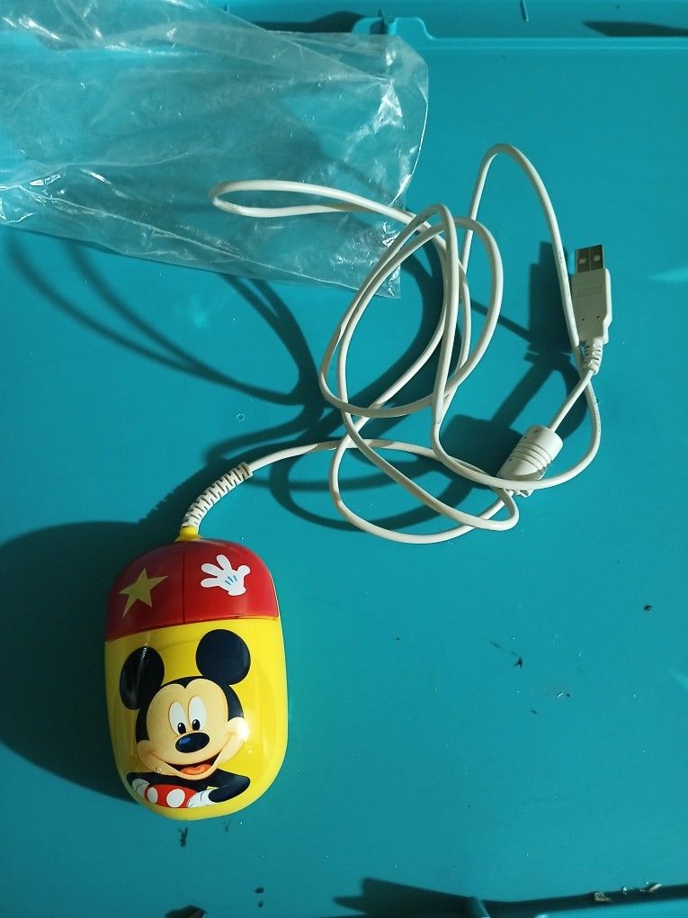 Vintage Disney Mickey Mouse Wired Computer Mouse 