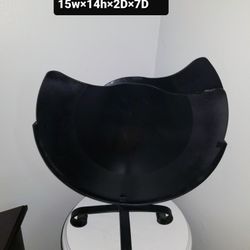 Black glass vase 