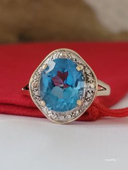 ❤️10K Yellow and White Gold Blue Topaz Ring Size 7 Solid Gold/ Anillo de Oro con 1 Topacio Azul! 👌🎁Post Tags: 10k 14k