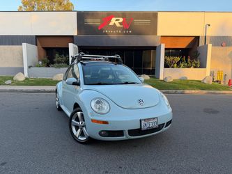2010 Volkswagen New Beetle