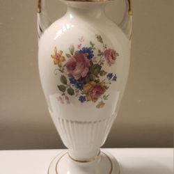 Trenton Potteries Co. Floral Trophy Vase W/TAC Mark 