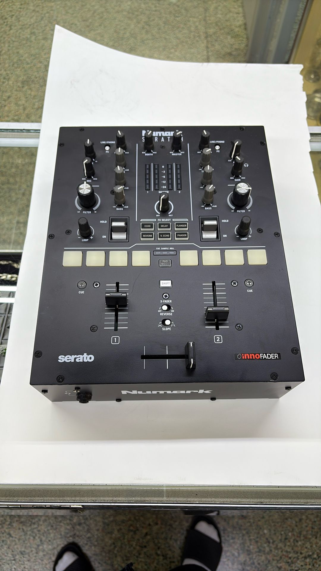 Numark Scratch 24-Bit 2-Channel Serato DJ Pro DVS Scratch Mixer w/ 8 Pads + FX