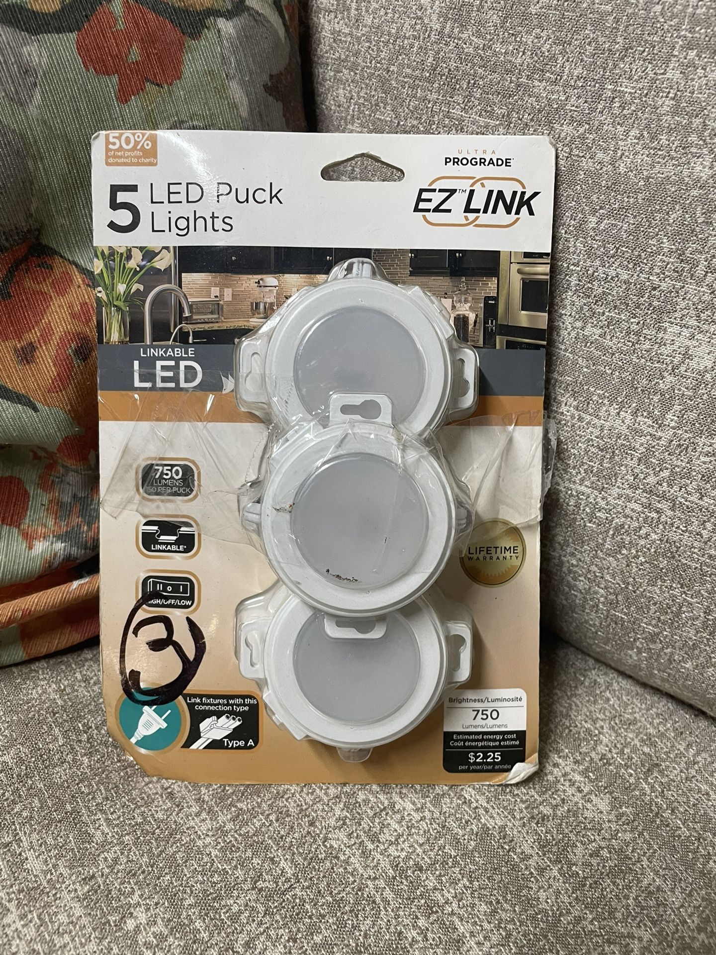 NEW EZ Link 5 Pack LED Puck Lights Ultra Pro Grade from Home Depot 750 Lumens 53.6 Watts
