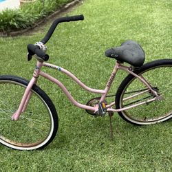 Vintage Girls Ladies Pink General Catalina Bicycle Bike 
