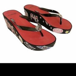 New Brighton Flip Flops Size 9-10