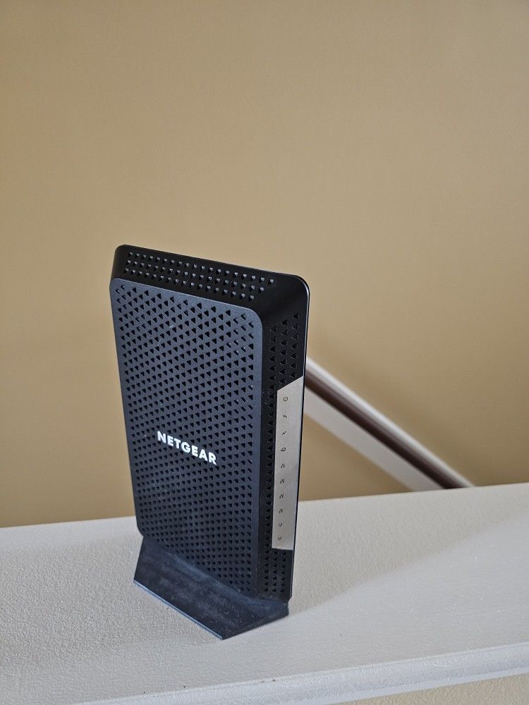 Comcast Cable Modem.