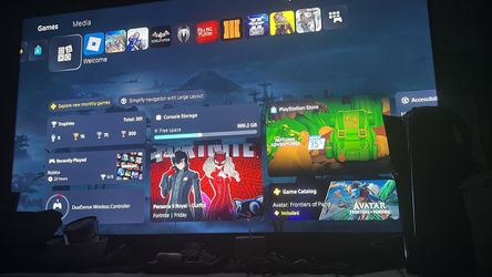 Ps5 pro (read bio) TRADES ACCEPTED LOOKING FOR ITEMS ON MY LISTING NOT ALL BUT SOME