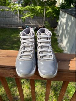 Jordan 11 cool grey size 9.5