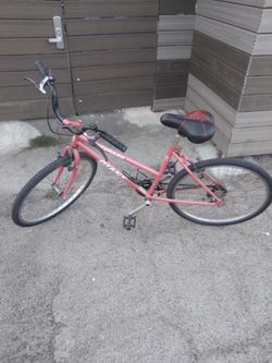 Giant Acapulco bike