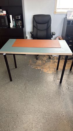 Office Desk with Black Metal Legs