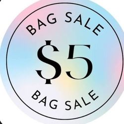 $5 Bags Of Womens Used Clothing Bundles
