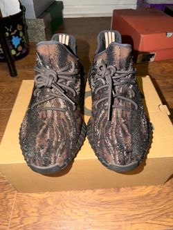 Adidas Yeezy MX Rock size 10