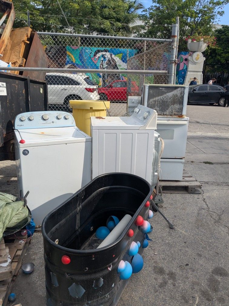Old Used Appliances