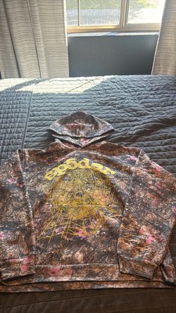 Sp5der hoodie men’s Large