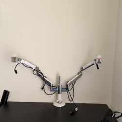 Humanscale Monitor Arm