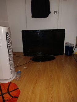 BRAND NEW LCD TV