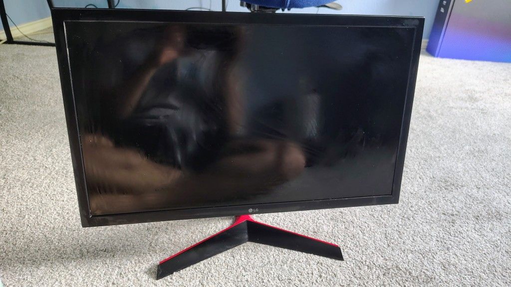 Monitor 24" UltraGearâ„¢ Gaming - LG