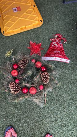 Christmas Wreath with Santa Hat