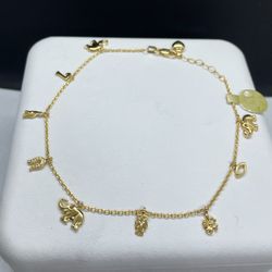 14k Solid gold ankle bracelet with little pendant