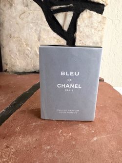 Bleu de Chanel Paris