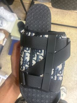 DESIGNER SLIDES