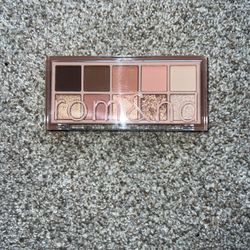 rom&nd Better Than Palette Eyelid Color 8g (01 Pampas Garden)